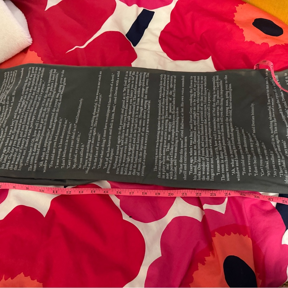 Literary scarf: The Picture of Dorian Gray